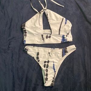Halter top bikini set